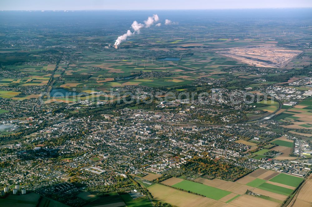 Aerial image Düren - The city center in the downtown area in Düren in the state North Rhine-Westphalia, Germany