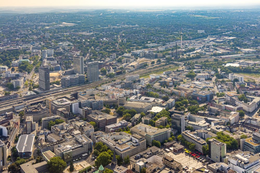 Aerial image Essen - The city center in the downtown area in the district Suedviertel in Essen at Ruhrgebiet in the state North Rhine-Westphalia, Germany