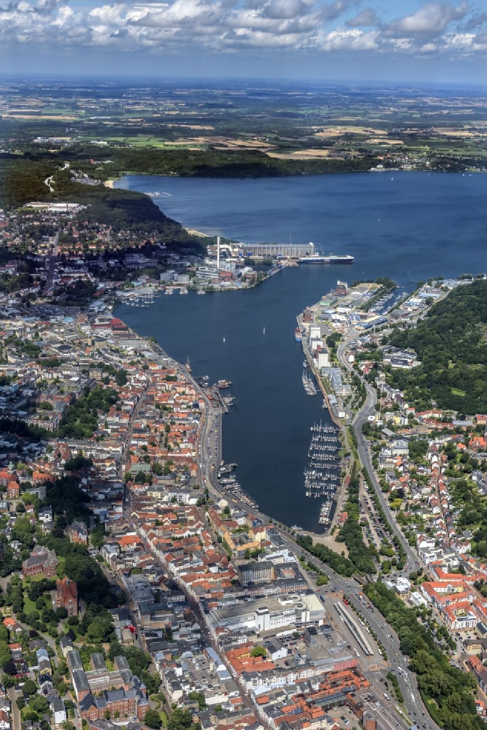 Aerial photograph Flensburg - The city center in the downtown are in Flensburg in the state Schleswig-Holstein
