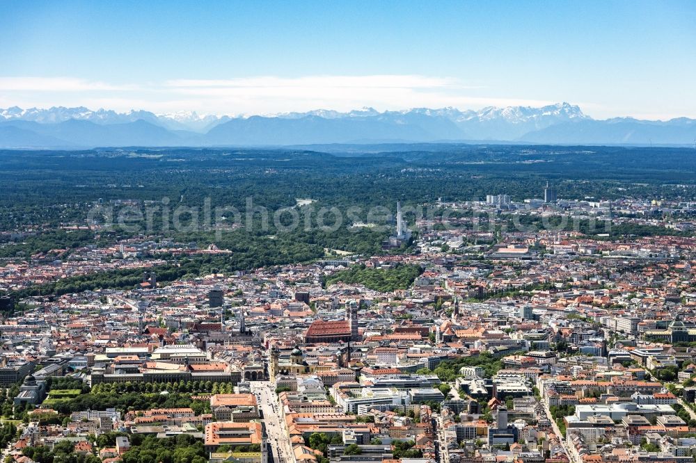 Aerial photograph München - The city center in the downtown area with the mountain range of the Alps in the background in Munich in the state Bavaria, Germany