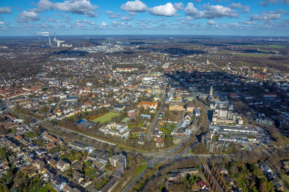 Aerial photograph Gelsenkirchen - The city center in the downtown area in Gelsenkirchen at Ruhrgebiet in the state North Rhine-Westphalia, Germany