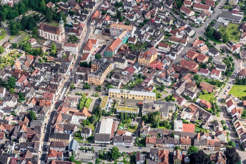 Aerial photograph Herbolzheim - The city center in the downtown area in Herbolzheim in the state Baden-Wuerttemberg, Germany