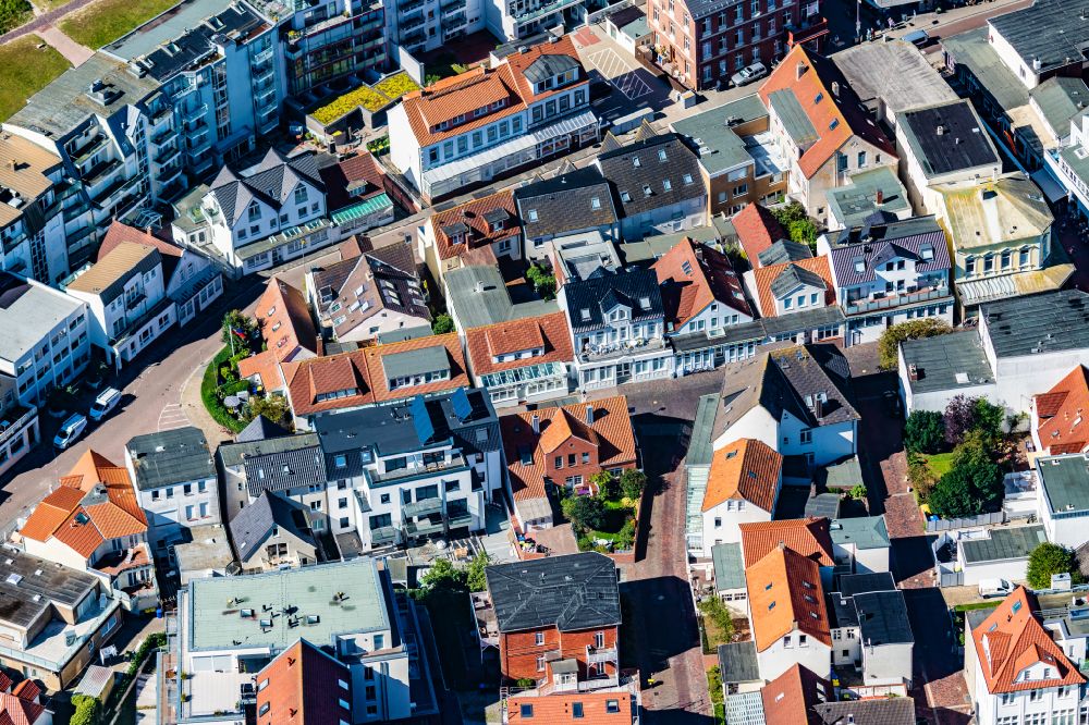 Norderney from the bird's eye view: City center in the inner city area on the island of Norderney in the state of Lower Saxony, Germany