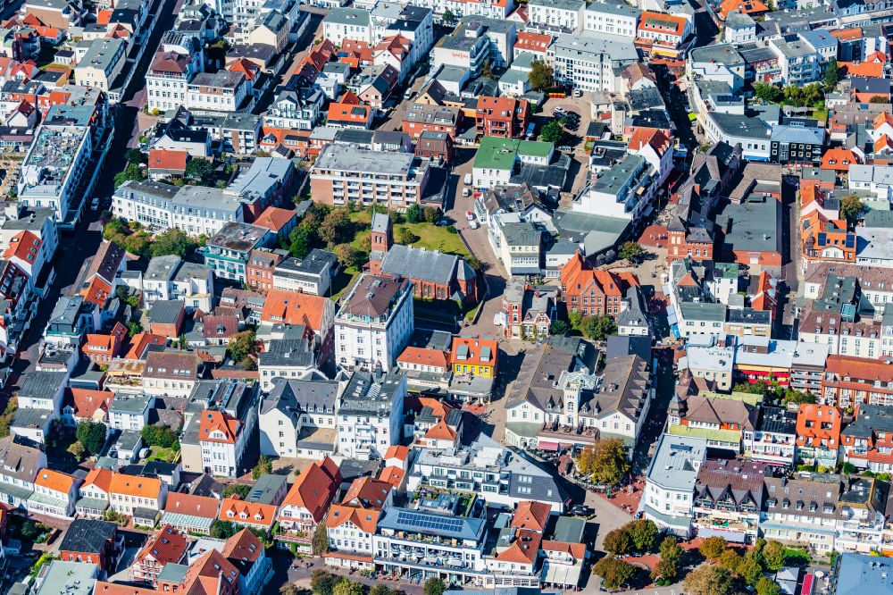 Norderney from the bird's eye view: City center in the inner city area on the island of Norderney in the state of Lower Saxony, Germany