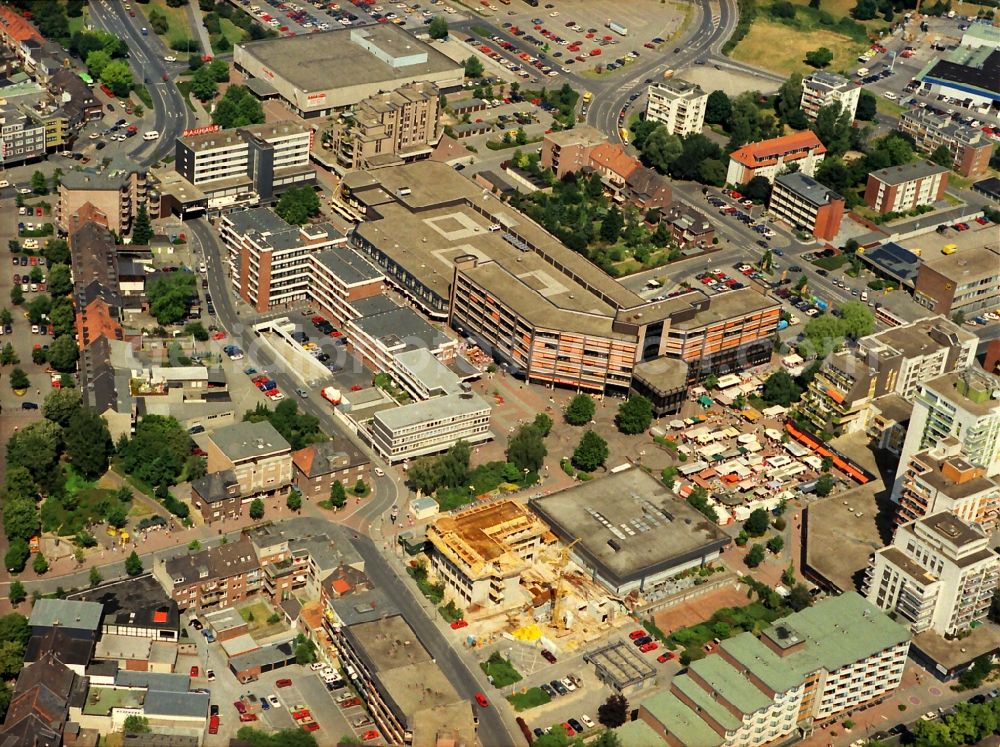 Aerial image Kamp-Lintfort - The city center in the downtown area in Kamp-Lintfort in the state North Rhine-Westphalia, Germany