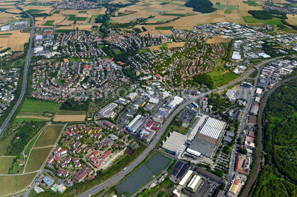 Aerial photograph Lengfeld - The city center in the downtown area in Lengfeld in the state Bavaria, Germany