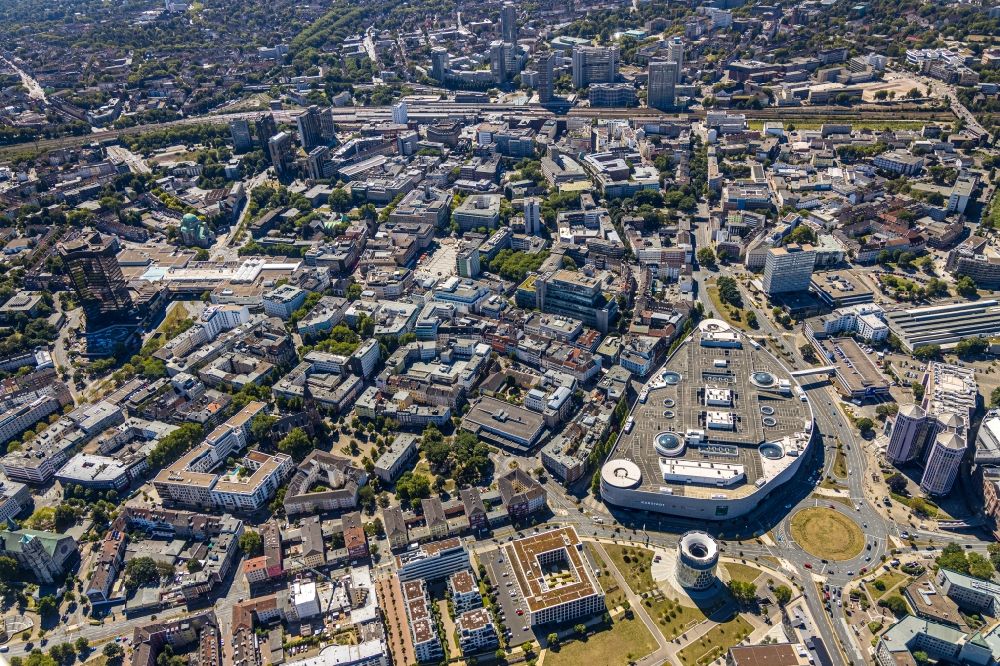 Essen from the bird's eye view: The city center in the downtown area on Limbecker Platz in the district Stadtkern in Essen in the state North Rhine-Westphalia, Germany