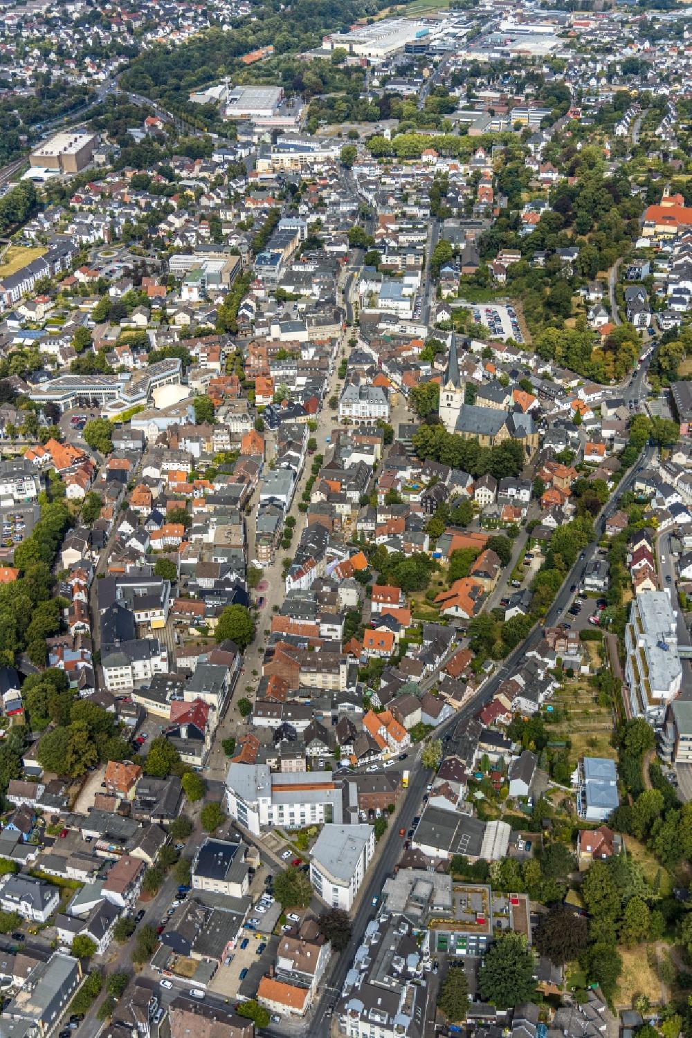 Aerial photograph Menden (Sauerland) - The city center in the downtown area in Menden (Sauerland) in the state North Rhine-Westphalia, Germany