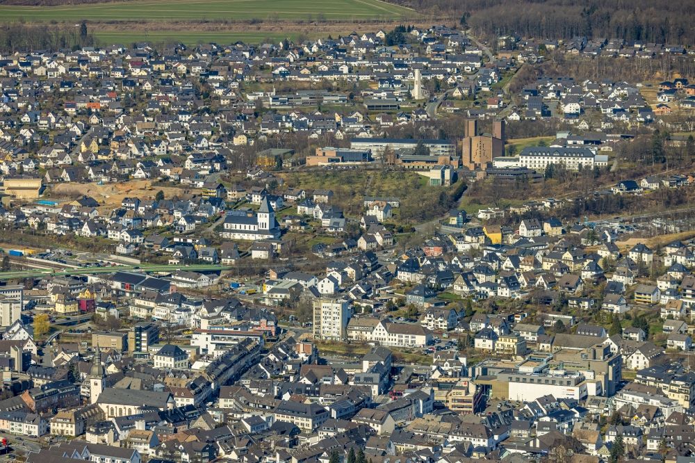 Aerial photograph Meschede - The city center in the downtown area in Meschede on Sauerland in the state North Rhine-Westphalia, Germany