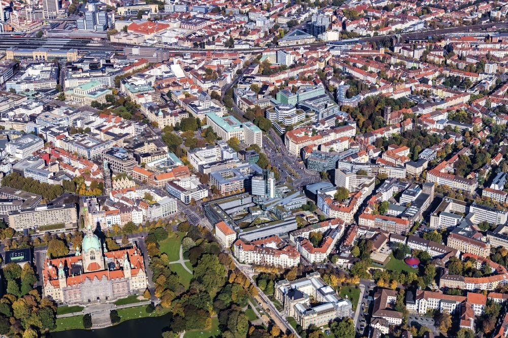 Hannover from the bird's eye view: The city center in the downtown area Mitte in Hannover in the state Lower Saxony, Germany