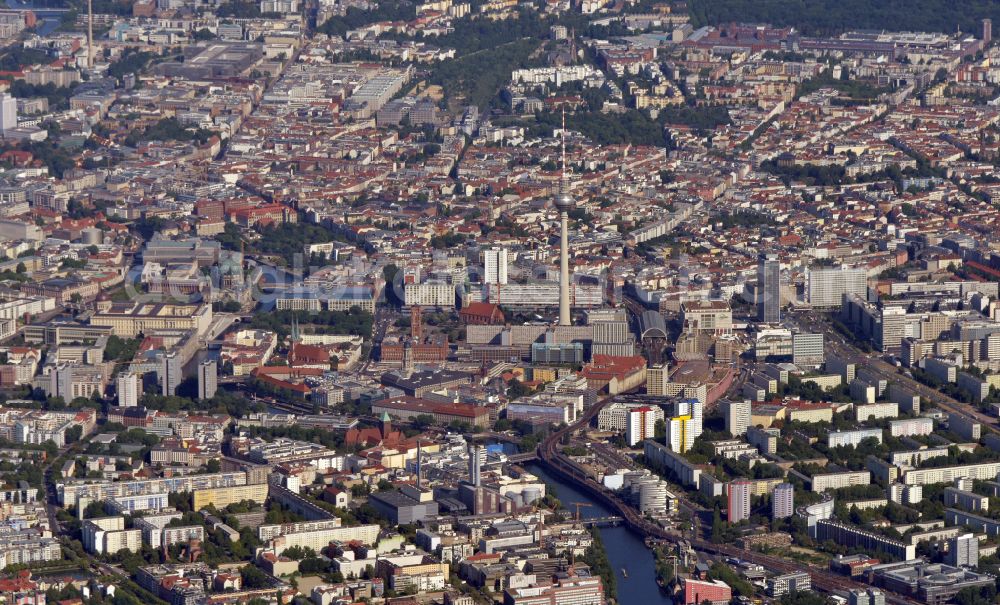 Aerial image Berlin - The city center in the downtown area Mitte - east in Berlin