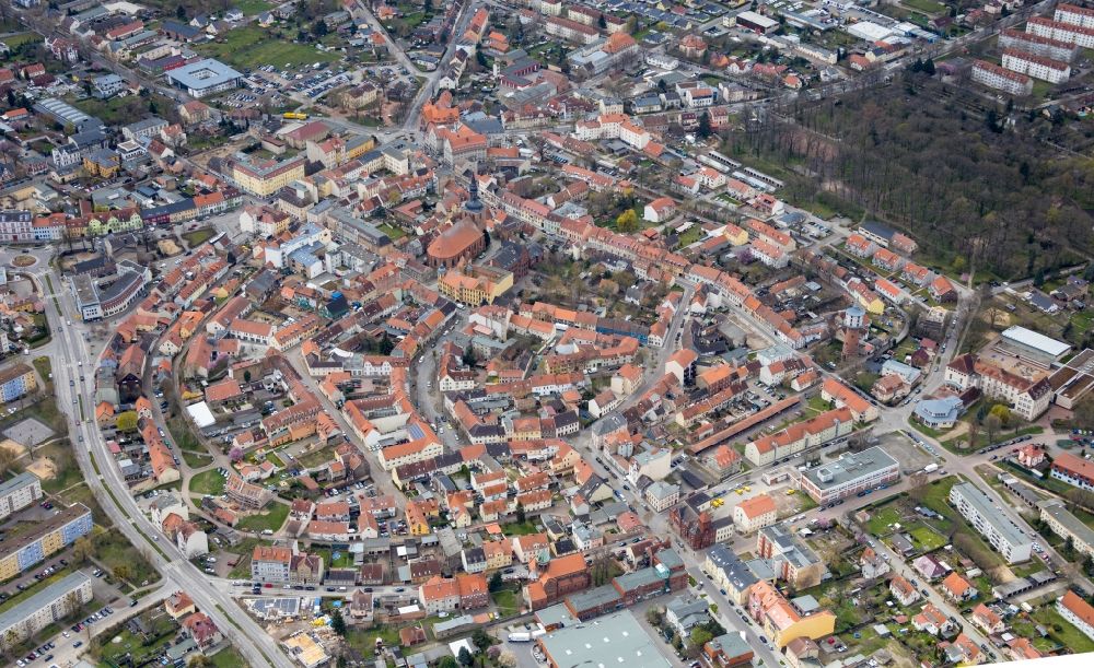 Aerial image Nauen - The city center in the downtown area in Nauen in the state Brandenburg, Germany