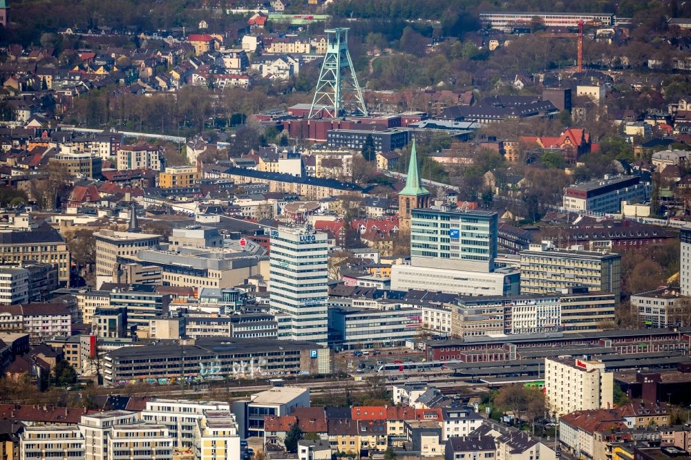 Bochum from the bird's eye view: The city center in the downtown area in the district Innenstadt in Bochum in the state North Rhine-Westphalia, Germany