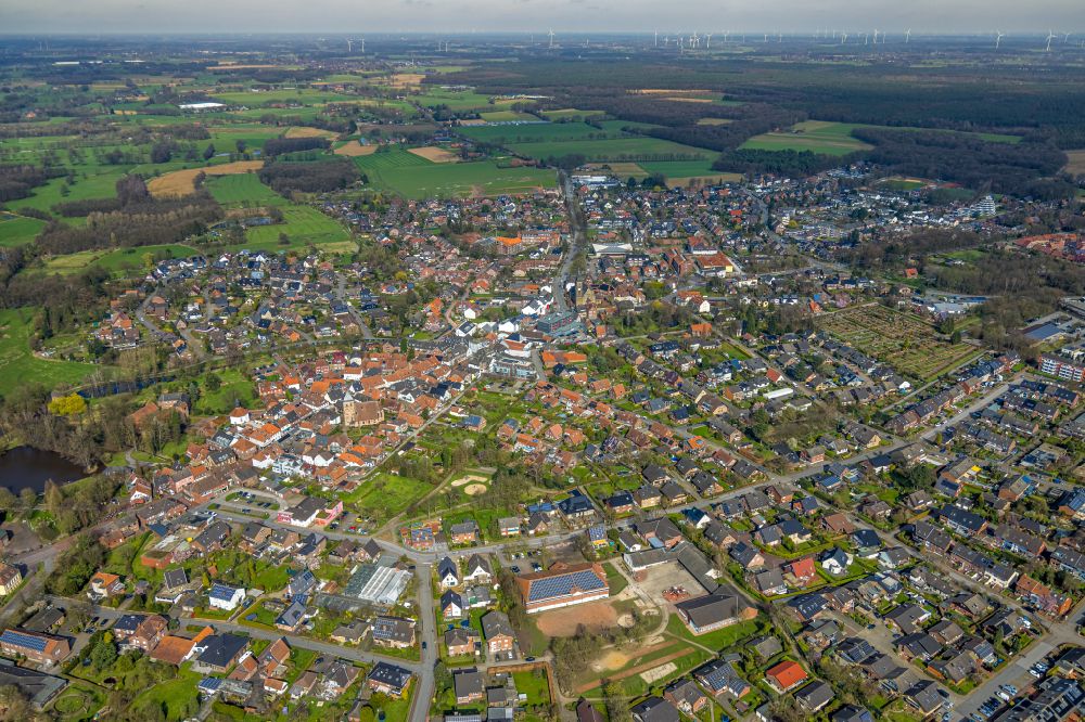 Aerial photograph Schermbeck - the city center in the downtown area in Schermbeck in the state North Rhine-Westphalia, Germany