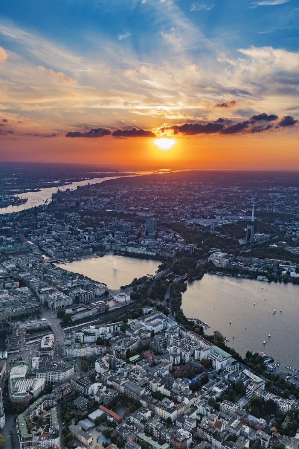 Hamburg from the bird's eye view: The city center in the downtown sunset are in Hamburg in Germany