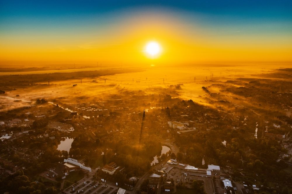 Stade from the bird's eye view: City center in the inner city area in Stade in sunrise in the state Lower Saxony