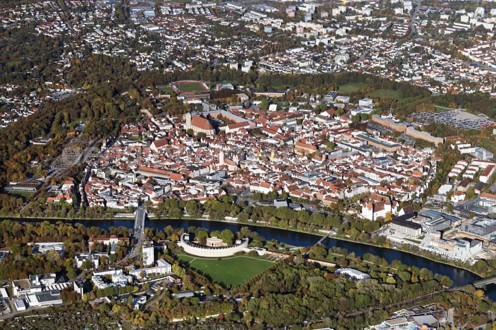Ingolstadt from the bird's eye view: City center in the downtown area on the banks of river course of the river Danube in Ingolstadt in the state Bavaria, Germany