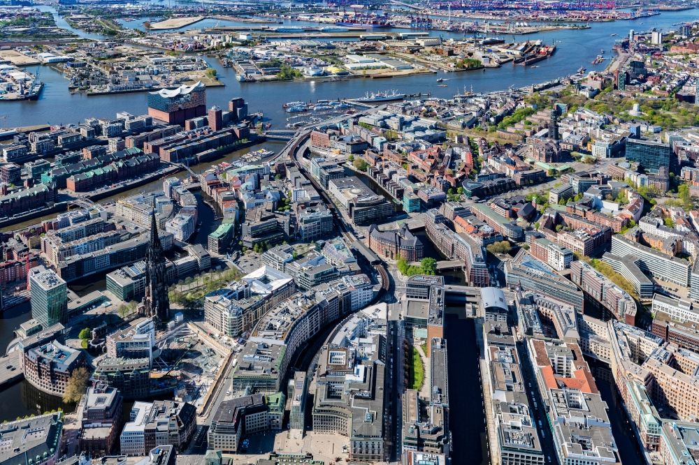 Hamburg from above - City center in the downtown area on the banks of river course Kleine Alster along the Grosse Johannisstrasse - Alter Wall in the district Neustadt in Hamburg, Germany