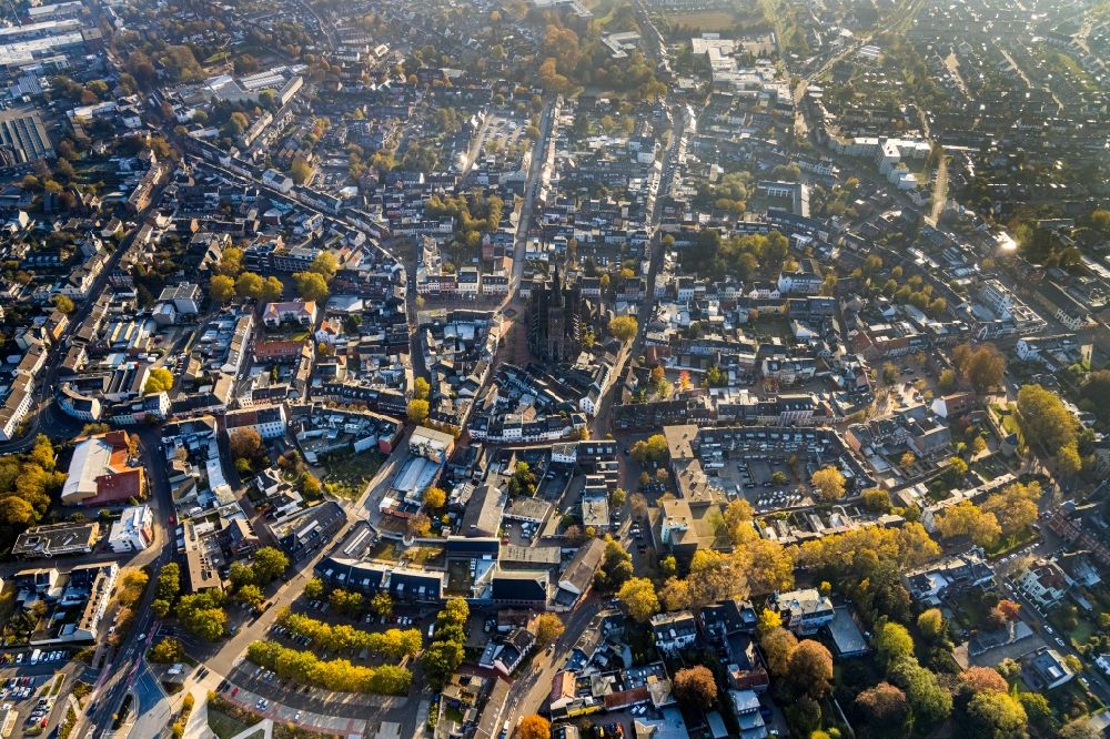 Viersen from above - The city center in the downtown area in Viersen in the state North Rhine-Westphalia, Germany