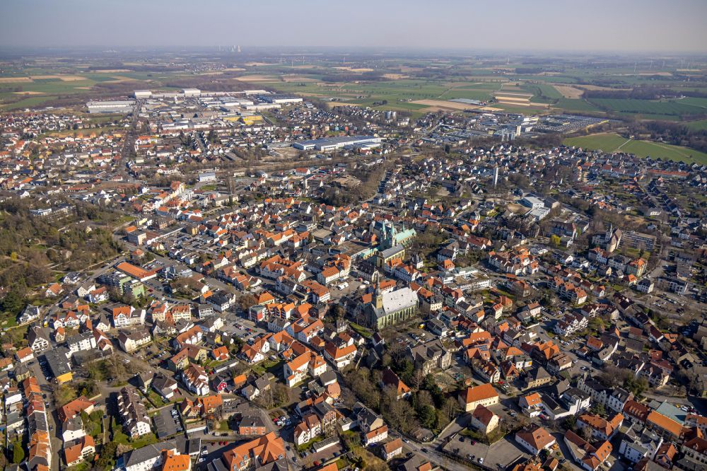 Aerial image Werl - The city center in the downtown area in Werl in the state North Rhine-Westphalia, Germany