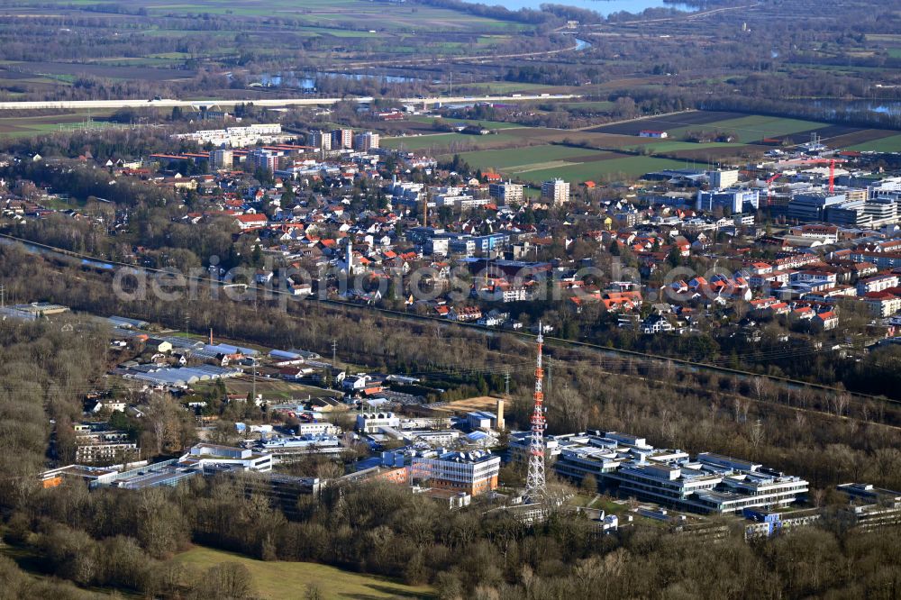 Aerial image München - Steel mast funkturm and transmission system as basic network transmitter of BR Bayerischer Rundfunk in the district Freimann in Munich in the state Bavaria, Germany