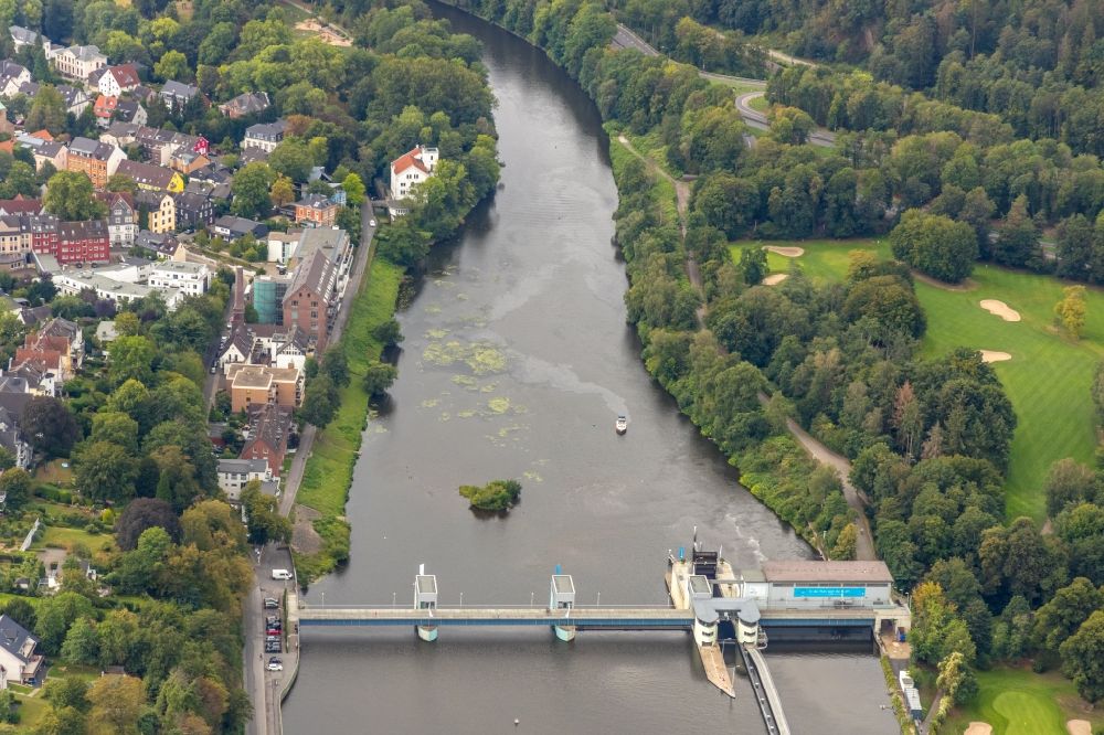 Aerial photograph Essen - Weir on the banks of the flux flow Baldeneysee Stauwehr in the district Werden in Essen in the state North Rhine-Westphalia, Germany