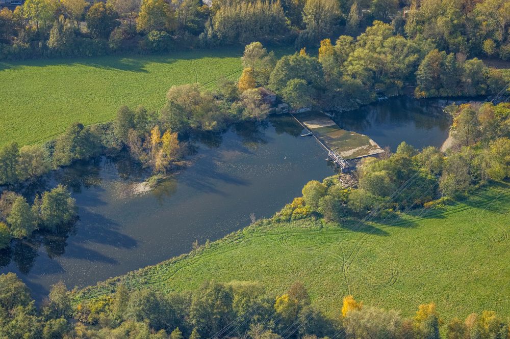Aerial photograph Hagen - Weir Staudamm Lenne on the banks of the flux flow Lenne in Hagen at Ruhrgebiet in the state North Rhine-Westphalia, Germany