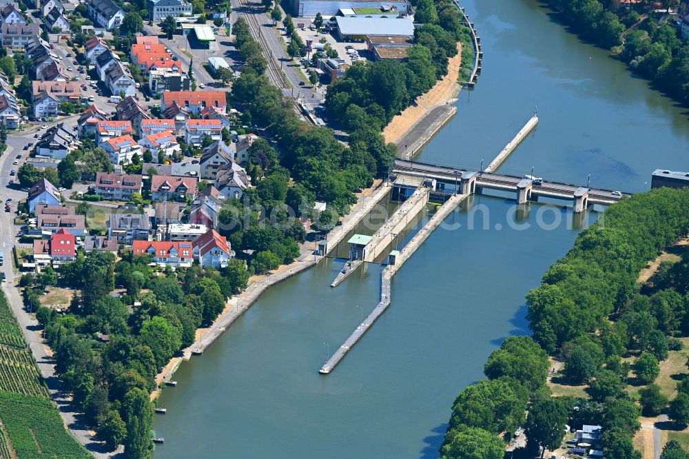 Aerial photograph Mühlhausen - Weir on the banks of the flux flow of the river Neckar in Muehlhausen in the state Baden-Wuerttemberg, Germany