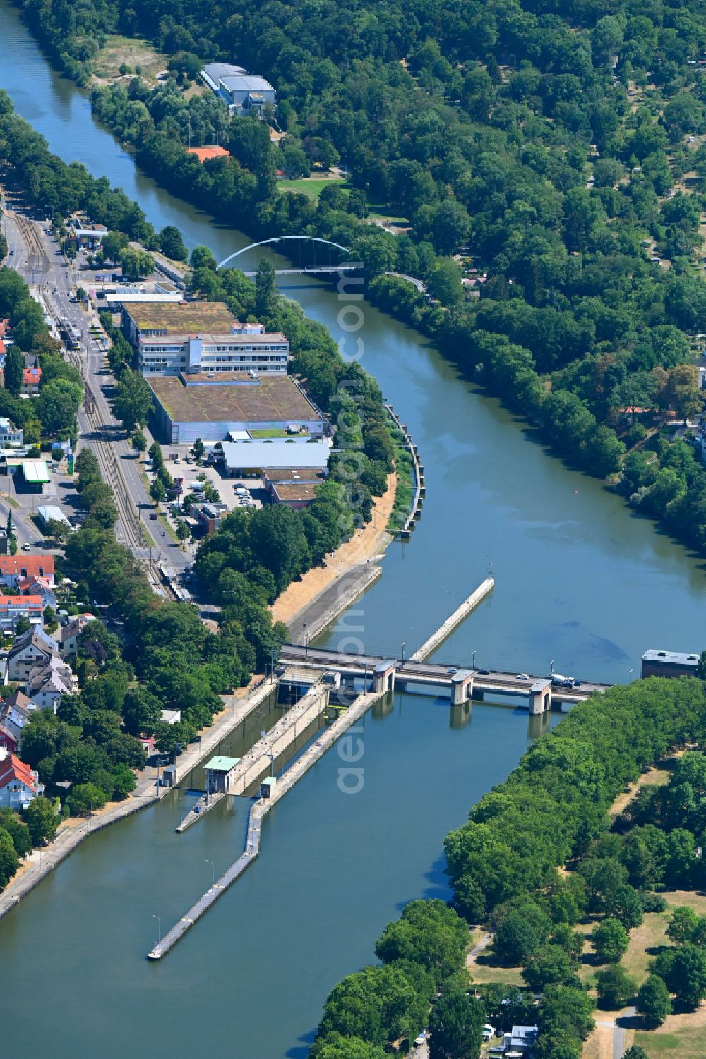 Aerial image Mühlhausen - Weir on the banks of the flux flow of the river Neckar in Muehlhausen in the state Baden-Wuerttemberg, Germany