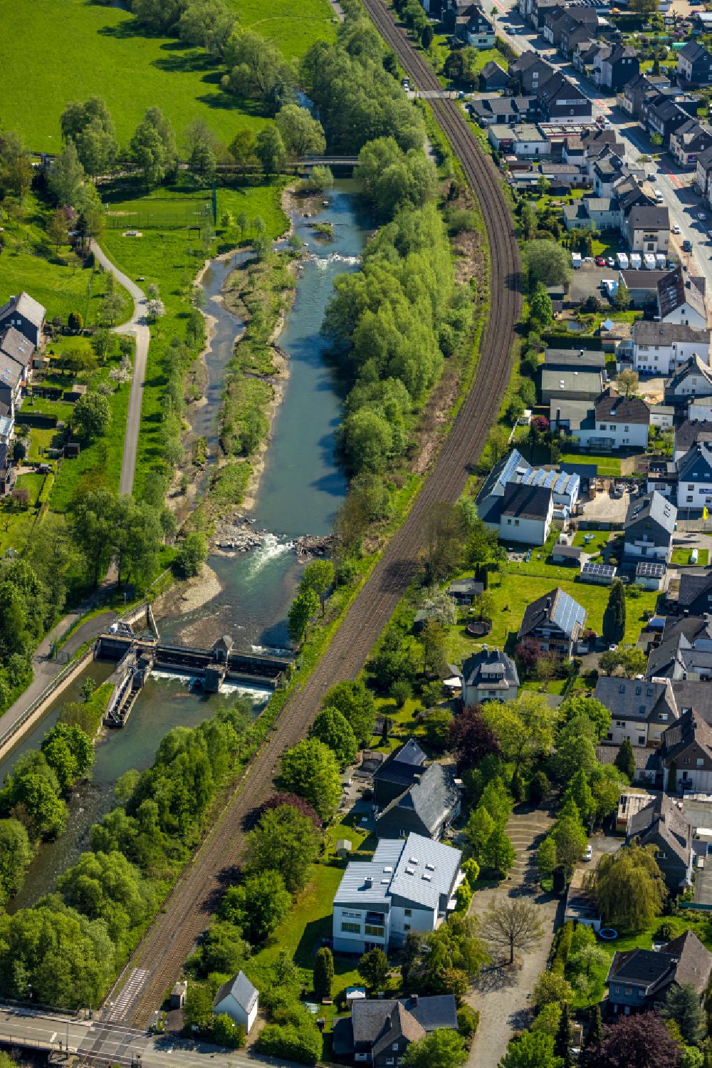 Aerial photograph Velmede - Weir on the banks of the flux flow Ruhr in Velmede in the state North Rhine-Westphalia, Germany