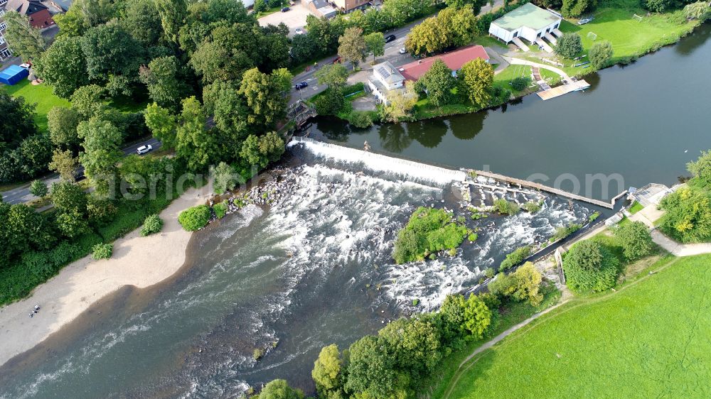 Aerial image Siegburg - Weir on the banks of the flux flow of Sieg on street Wahnbachtalstrasse in Siegburg in the state North Rhine-Westphalia, Germany