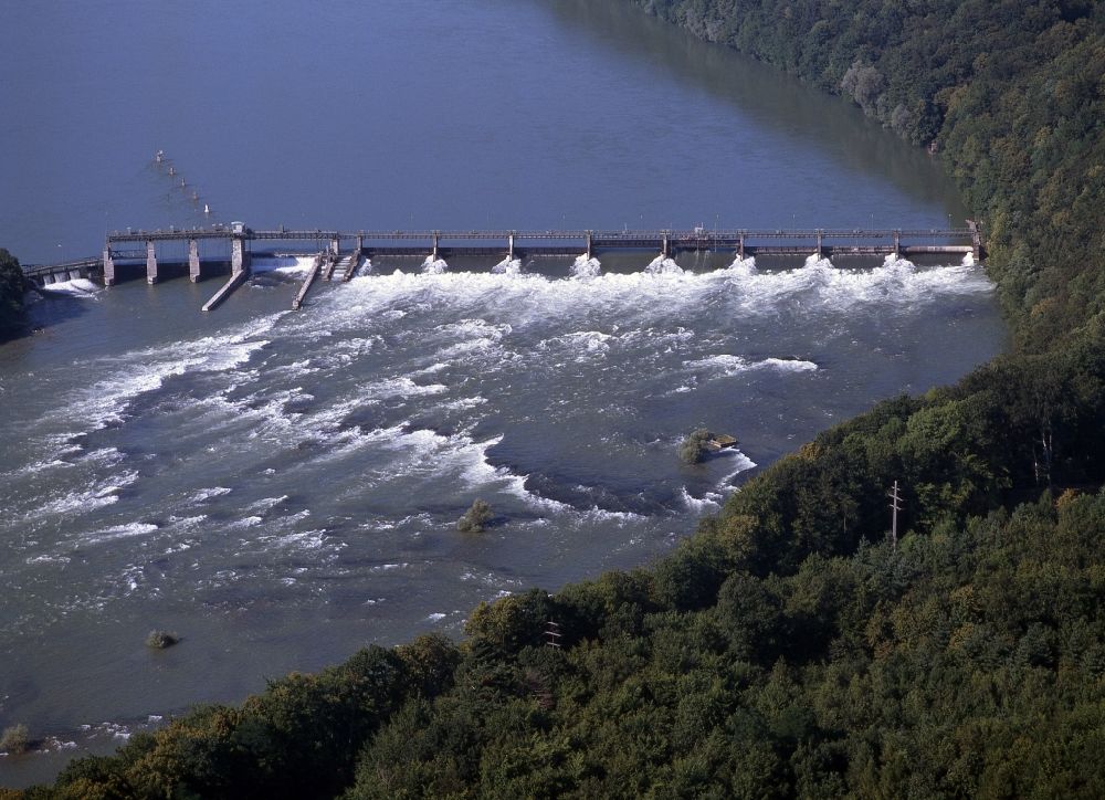 Aerial photograph Rheinfelden (Baden) - The weir of the old hydropower plant in Rheinfelden (Baden) in the state of Baden-Wuerttemberg