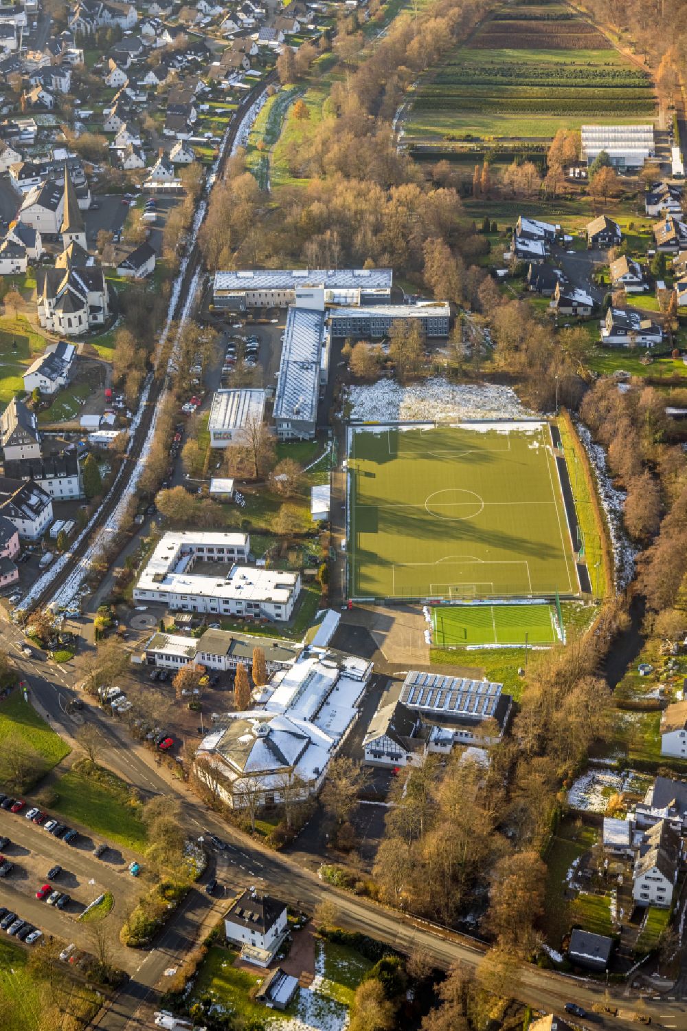 Aerial photograph Olsberg - School building of the municipal Special education school Ruhraue in the office Bigge in Olsberg in the state North Rhine-Westphalia, Germany