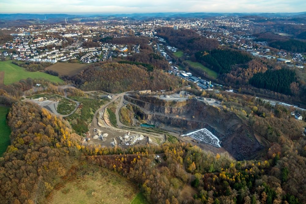 Aerial image Lüdenscheid - Quarry and the landfill Loesbach in Luedenscheid in the state of North Rhine-Westphalia, Germany
