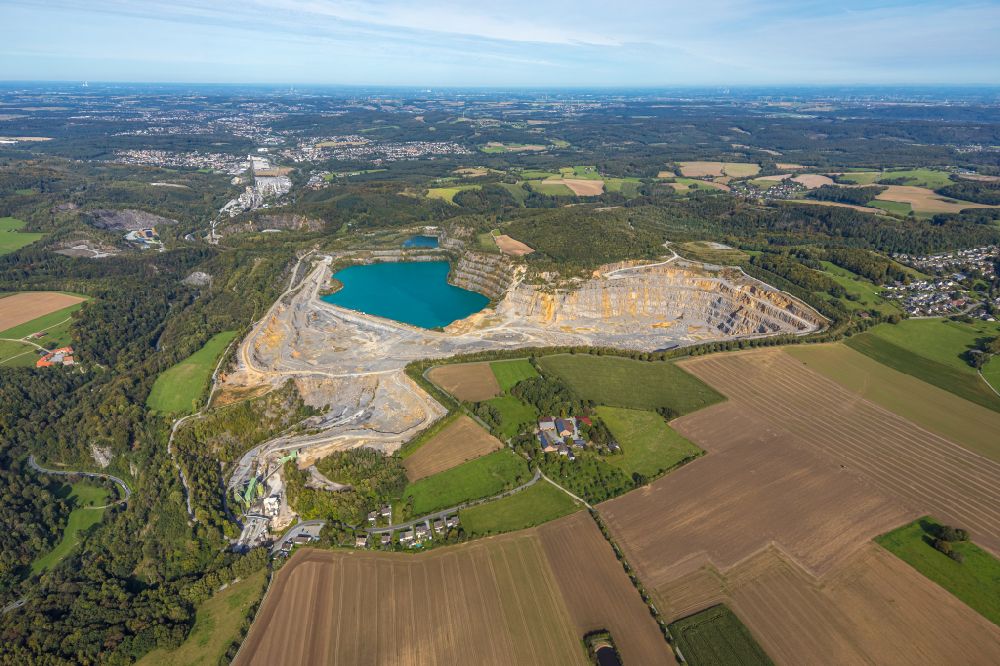 Aerial photograph Eisborn - Quarry for the mining and handling of limestone in Eisborn in the state North Rhine-Westphalia, Germany