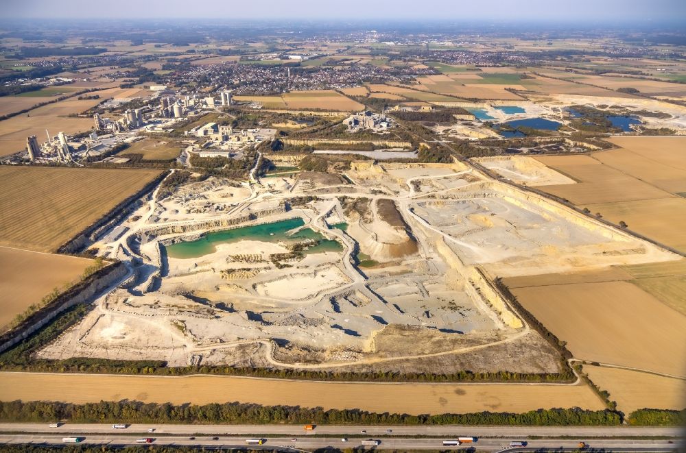 Erwitte from above - Quarry for the mining and handling of limestone of Steinwerke F. J. Risse GmbH & Co. KG in Erwitte in the state North Rhine-Westphalia, Germany