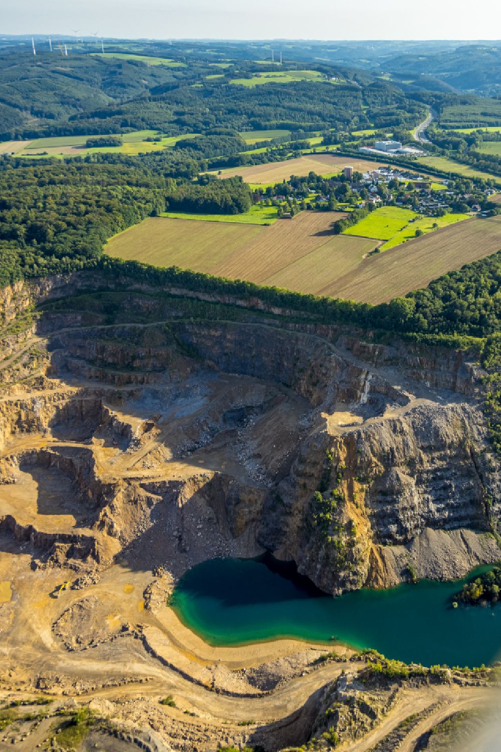 Hagen from the bird's eye view: Quarry for the mining and handling of sandstone in the district Herbeck in Hagen in the state North Rhine-Westphalia, Germany