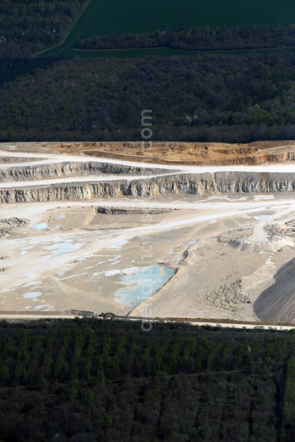 Aerial photograph Sorcy-Saint-Martin - Quarry for the mining and handling of sandstone in Sorcy-Saint-Martin in Alsace-Champagne-Ardenne-Lorraine, France