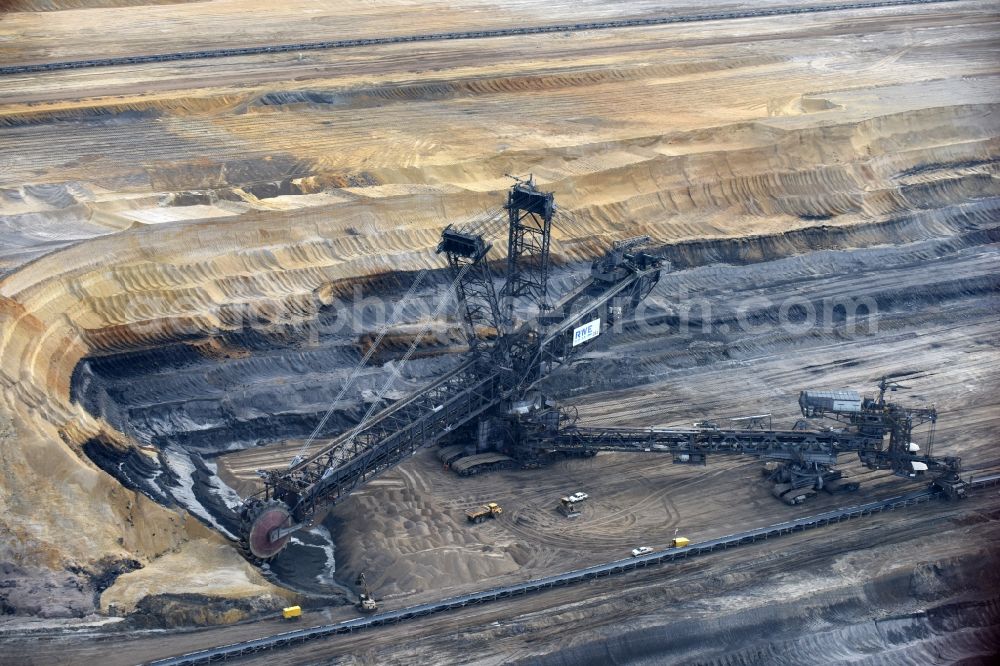 Aerial photograph Inden/Altdorf - Mining area - terrain and overburden surfaces of coal - opencast mining der RWE AG in Inden/Altdorf in the state North Rhine-Westphalia