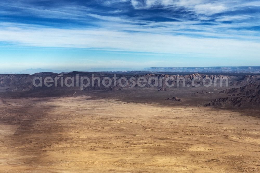 Aerial photograph Hackberry - Steppe landscape with Blick auf die Berge in Hackberry in Arizona, United States of America