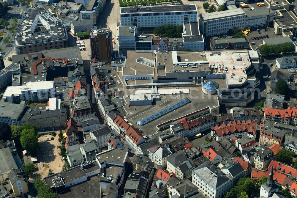 Aerial photograph Lüdenscheid - View of the shopping mall Stern Center in Luedenscheid in the state North Rhine-Westphalia. The centre is located in the inner city of Luedenscheid