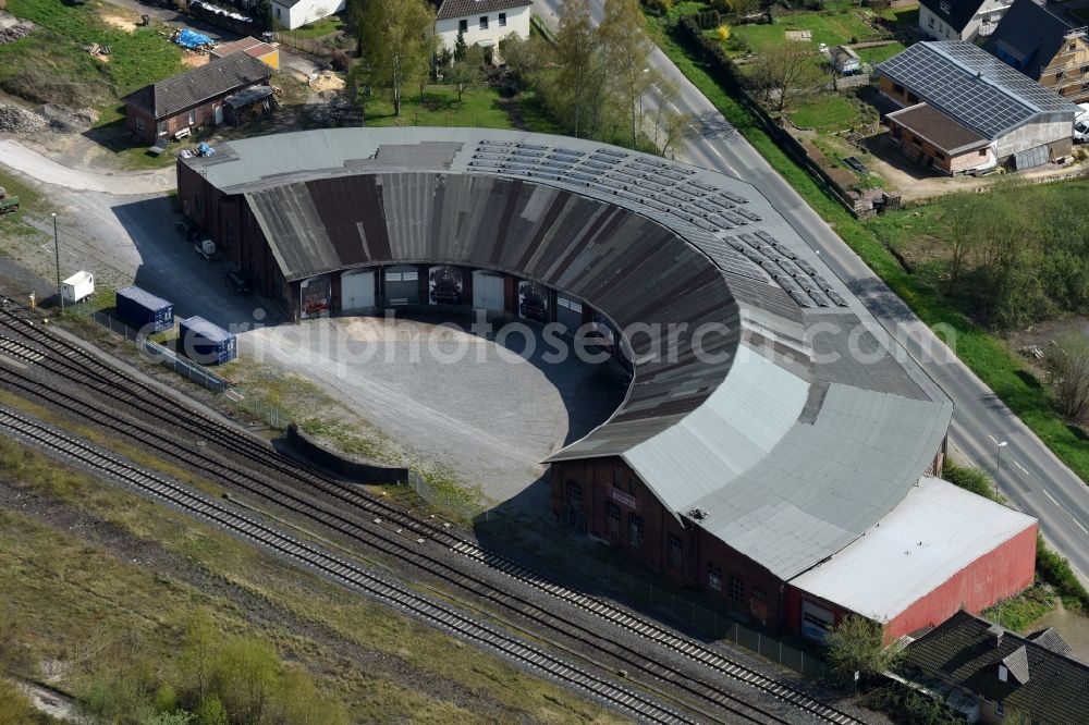 Ottbergen from the bird's eye view: Decommissioned roundhouse - train Halle train in Ottbergen in North Rhine-Westphalia
