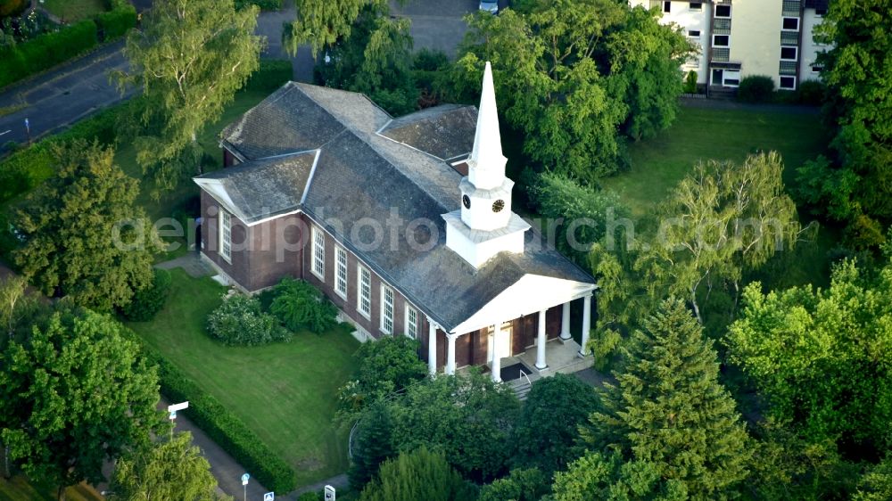 Aerial photograph Bonn - Stimson Memorial Chapel in Bonn Plittersdorf in the state North Rhine-Westphalia, Germany. The chapel belongs to the HICOG settlement (High Commissioner of Germany = HICOG). These were residential complexes for the members of the US high commission