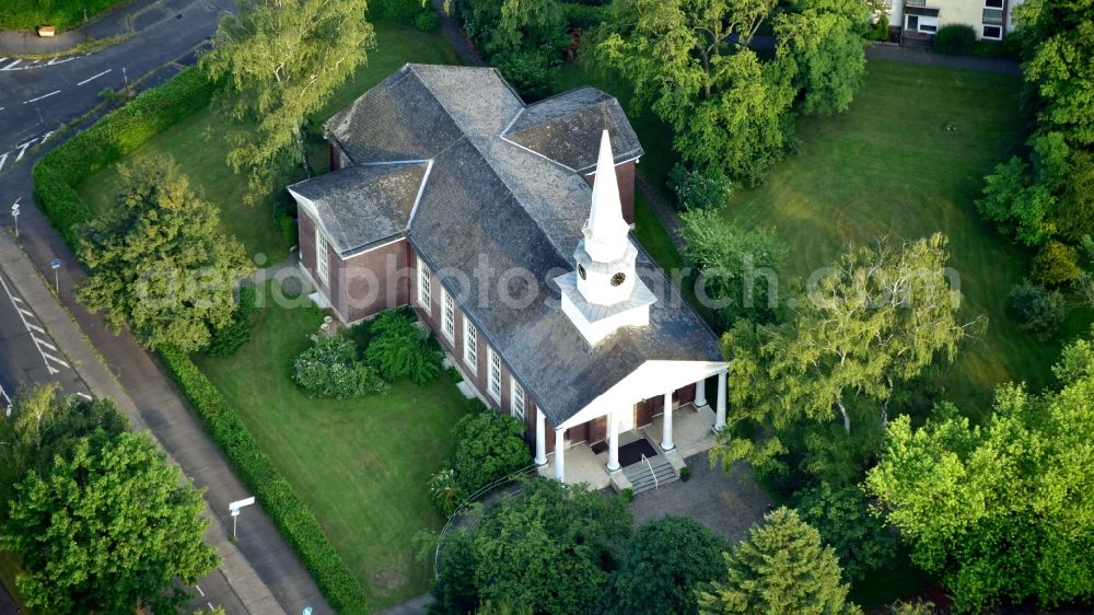 Aerial image Bonn - Stimson Memorial Chapel in Bonn Plittersdorf in the state North Rhine-Westphalia, Germany. The chapel belongs to the HICOG settlement (High Commissioner of Germany = HICOG). These were residential complexes for the members of the US high commission