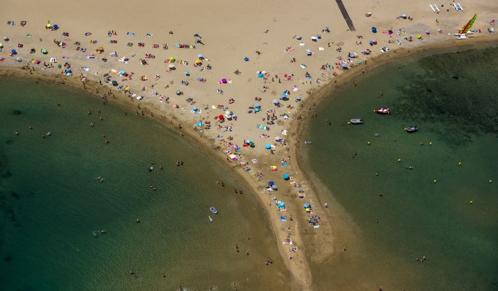 Aerial photograph Agde - View of the beach in Agde in France