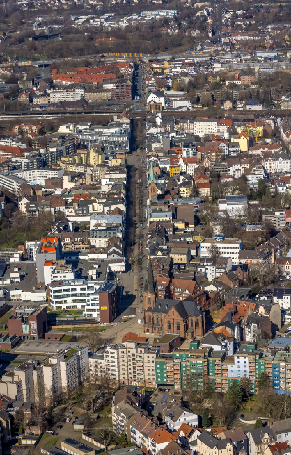 Aerial photograph Herne - Street guide of famous promenade and shopping street Sodinger Strasse in Herne at Ruhrgebiet in the state North Rhine-Westphalia, Germany