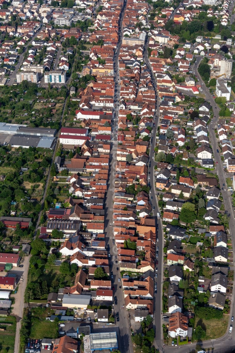 Aerial photograph Kandel - Street - road guidance of Rheinstrasse in Kandel in the state Rhineland-Palatinate