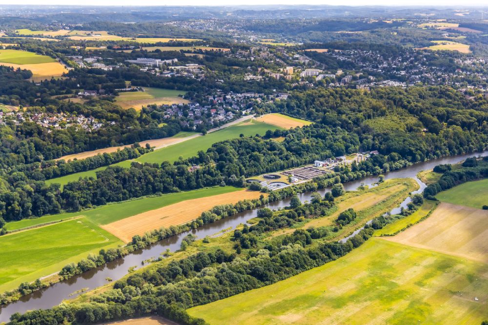 Aerial image Kettwig - Grassland structures of a meadow and field landscape in the lowland on the course of the river Ruhr in Kettwig in the state North Rhine-Westphalia, Germany
