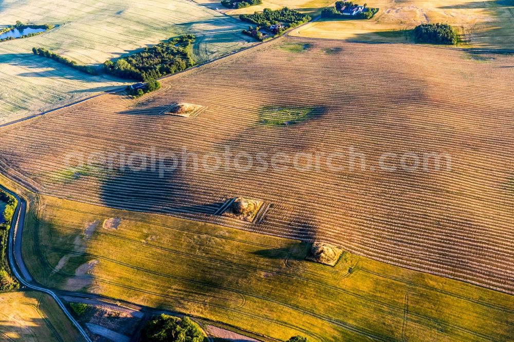 Aerial photograph Borre - Structures on agricultural fields with prehistoric grave-hills in Borre in Region Sjaelland, Denmark