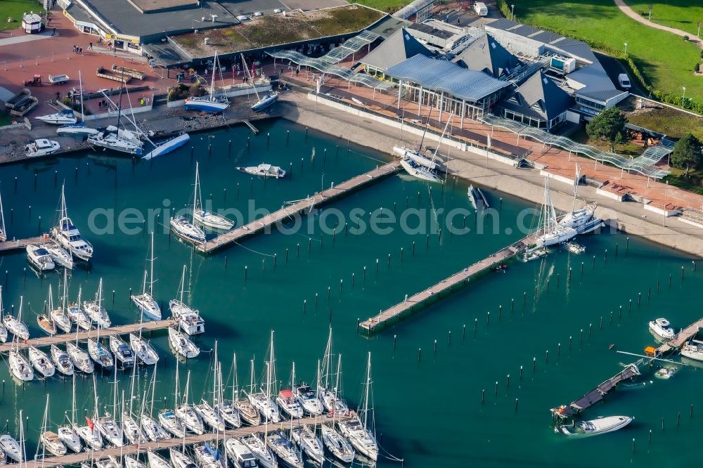 Aerial photograph Ostseebad Damp - Storm damage to the pleasure boat and sailboat pier and boat berths in the harbor Yachthafen Damp on the street Zur Niebymole in Ostseebad Damp in the state Schleswig-Holstein, Germany